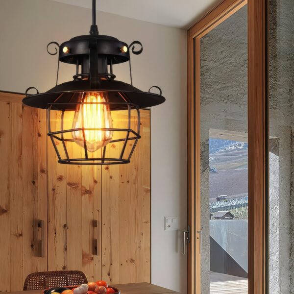 Suspension industrielle lanterne noire