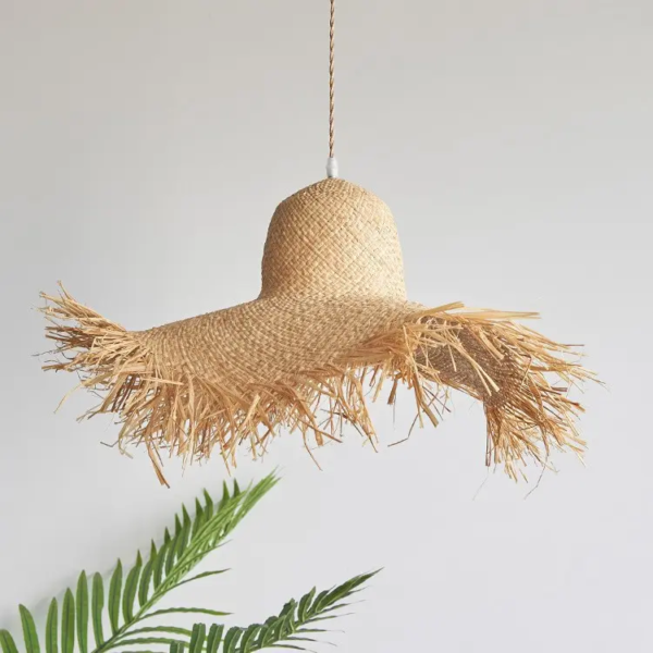 Suspension chapeau de paille