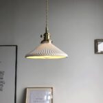 Suspension opaline et laiton vintage – Image 4