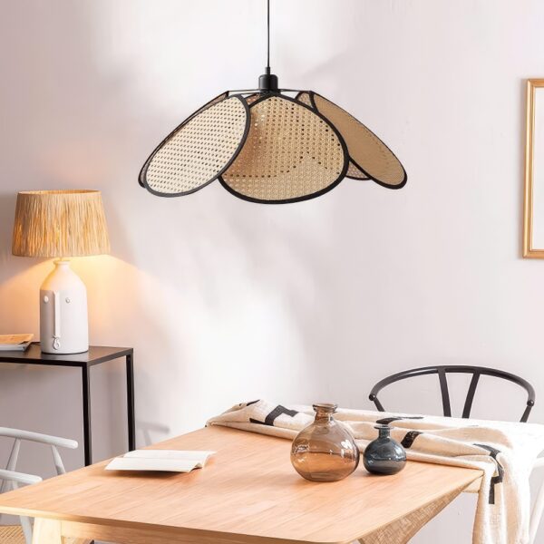 Suspension cannage fleur rotin