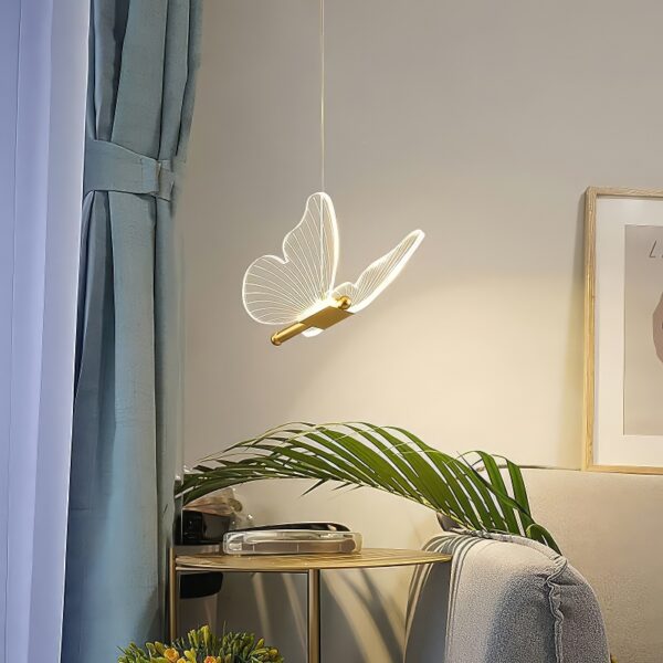 Suspension lumineuse papillon