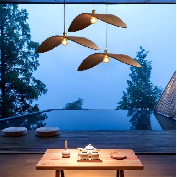 Suspension bois noyer triple feuille
