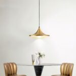 Suspension dorée plate