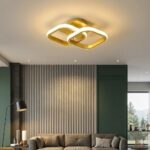 Plafonnier-carré-doré-3