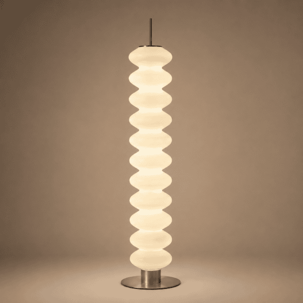 Lampadaire ondulé design
