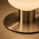 Lampadaire ondulé design, style minimaliste